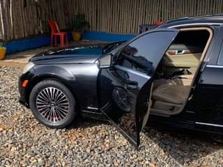 A picture of Distress sales Mercedes Benz C350 very clean Buy and drive