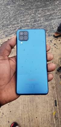 A picture of Samsung a12