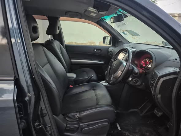A picture of NISSAN XTRAIL NEW 2011