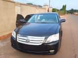 A picture of 05 Toyota Avalon Ac chilling Gear Engine Price 2 4m