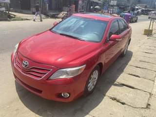 A picture of 2010 XLE KEYLESS V6 CAMRY