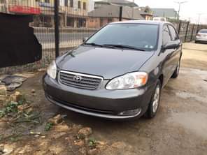 A picture of 06 Belgium standard Toyota Corolla All components Are in perfect