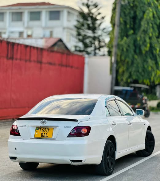 A picture of TOYOTA MARK X DAL 0788078007
