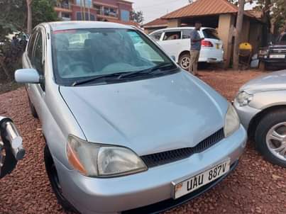 A picture of Toyota Platz