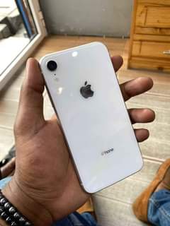 A picture of Iphone XR 128GB
