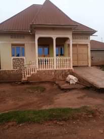 A picture of Quick sale 65m Houses 3 bedrooms on sale 65m Located