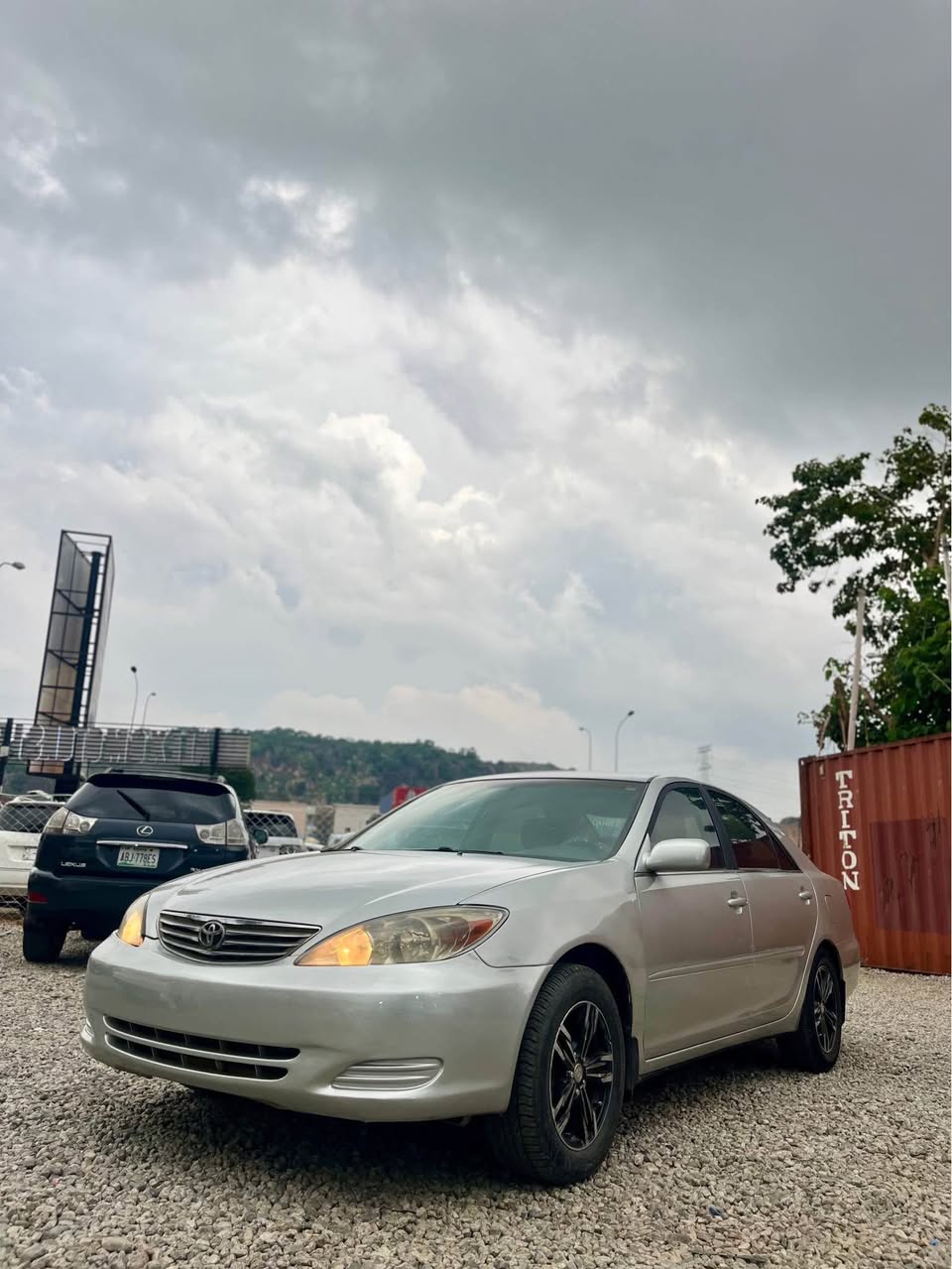 A picture of Toyota Camry 2004