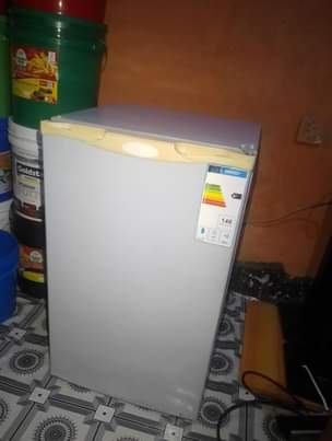 A picture of Nauza fridge nzuri cool zone offer lak 185k