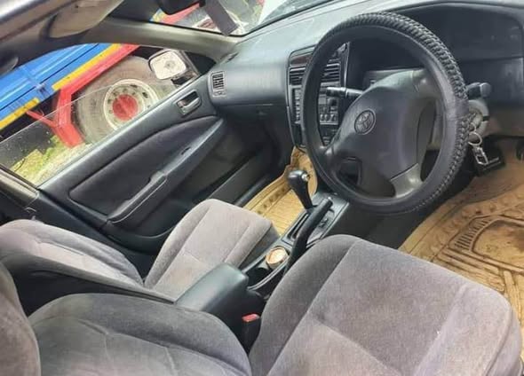 A picture of TOYOTA CARINA TI INAUZWA 3 5m 0791084871