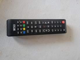 A picture of 24 inches free to air tv