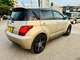 A picture of TOYOTA IST DRK