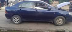 A picture of 900k dealer s food Toyota Corolla 2002 model automatic transmission