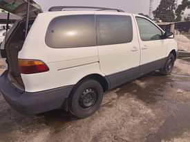 A picture of Toks Standard Toyota Sienna 2002 model Cheapest Sharpest in the