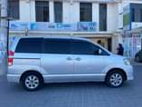 A picture of Toyota noah
