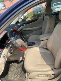 A picture of Lexus ES 300