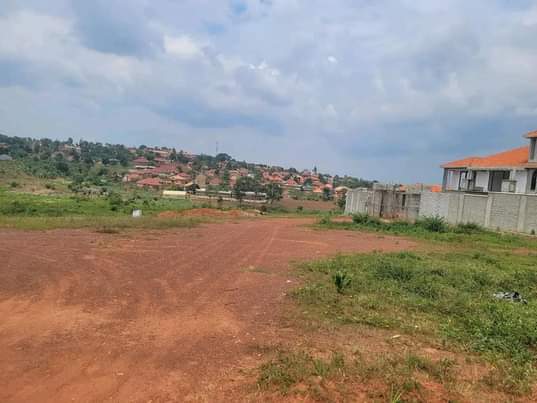 A picture of Namugongo Sonde plots 75m payable in instalments 0759502757