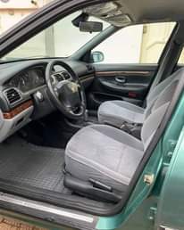 A picture of 2004 Peugeot 406 406