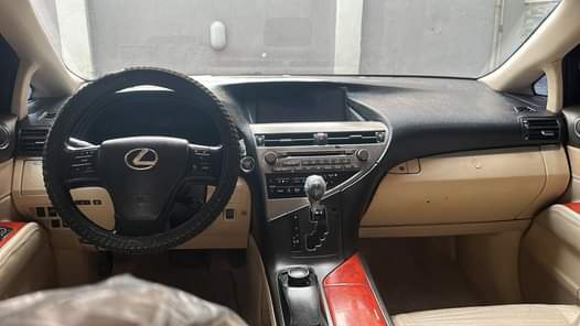 A picture of Extremely clean Rx 350 2010 with engine gear and ac