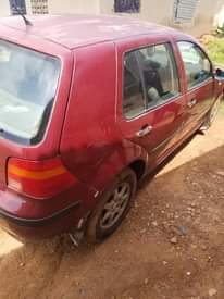 A picture of VW golf 4