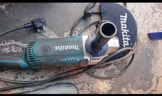 A picture of Grinders new and used