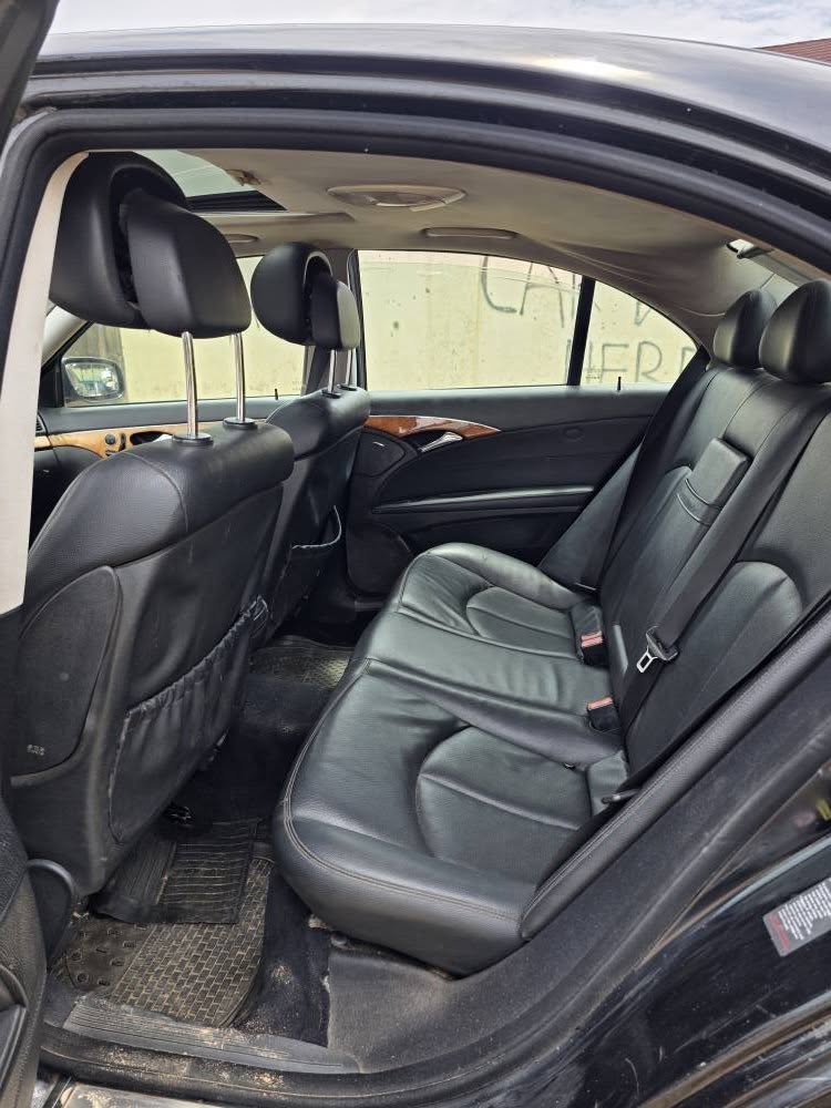 A picture of Benz E350 2008
