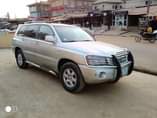 A picture of Toyota Highlander 2003 2004 model