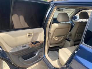 A picture of TOYOTA HIGHLANDER 04 TOKS STANDARD