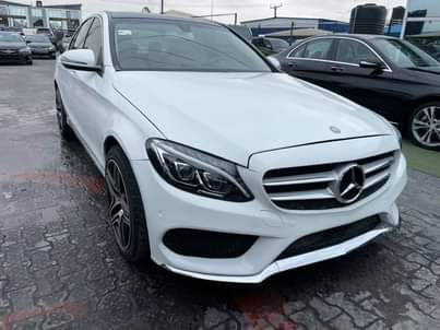 A picture of 2017 Mecerdes Benz C300 4MATIC