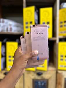 A picture of Oppo F1s 64GB