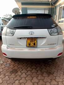 A picture of Toyota harrier 40m