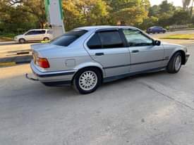 classifieds/cars bmw