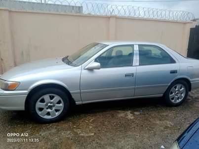 A picture of Drop light Camry Belgium Standard