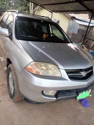 A picture of 2005 ACURA MDX