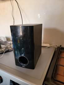 A picture of Hometheater bass for sell