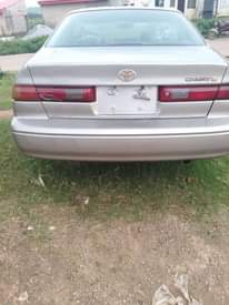 A picture of 2002 Toyota Camry 02