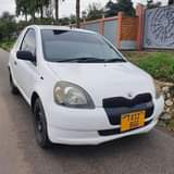 A picture of Toyota vitz milion 3 3 Ipo mwanza Engine safi Automatic