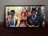 A picture of Hisense inch 43 smart frameless Tsh 550 000