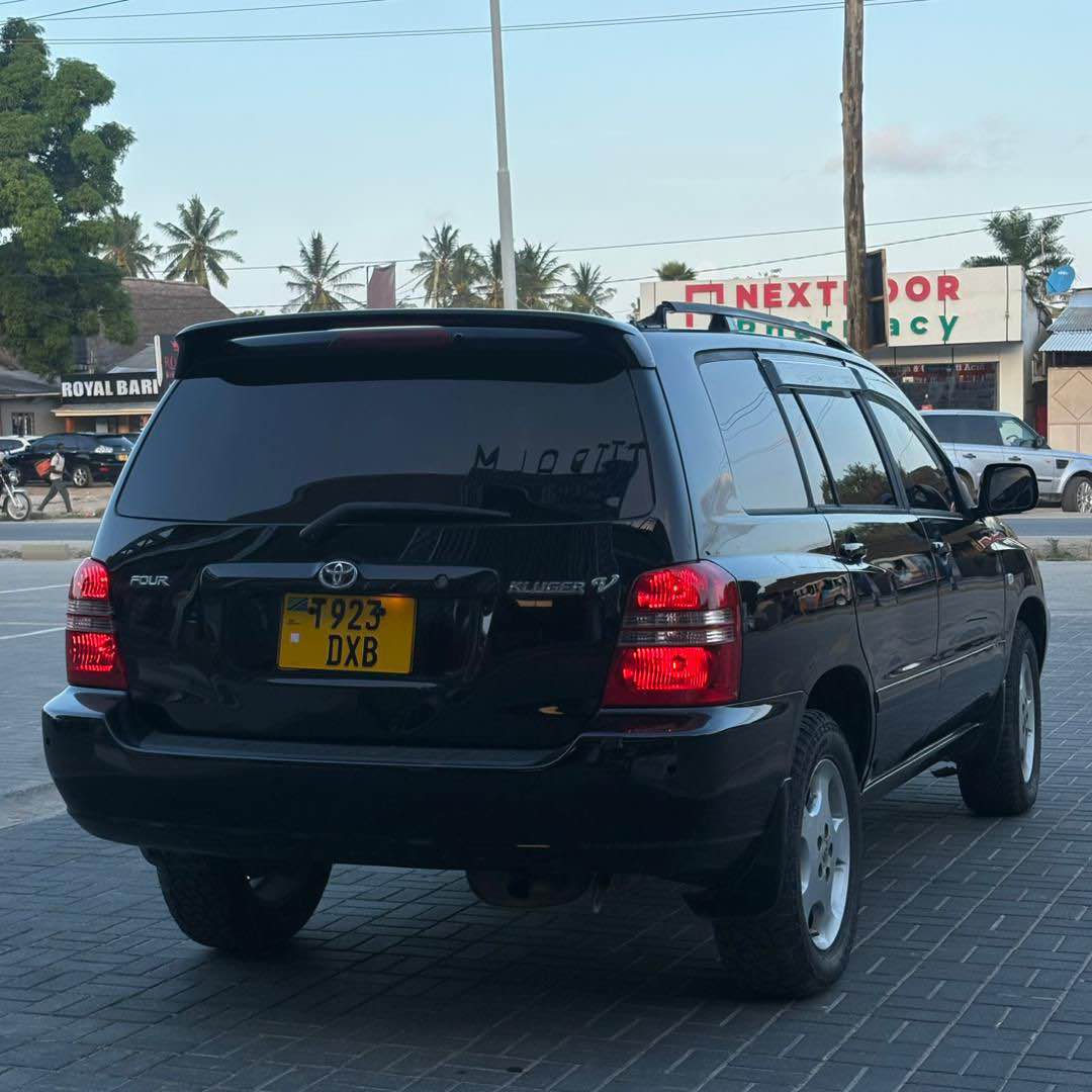 A picture of Contant 0713818761 Toyota Kluger