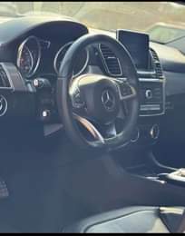 A picture of Mercedes Benz GLE450 2017