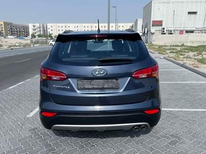 A picture of Hyundai Santa Fe 2014 full option watsapp 0551513562
