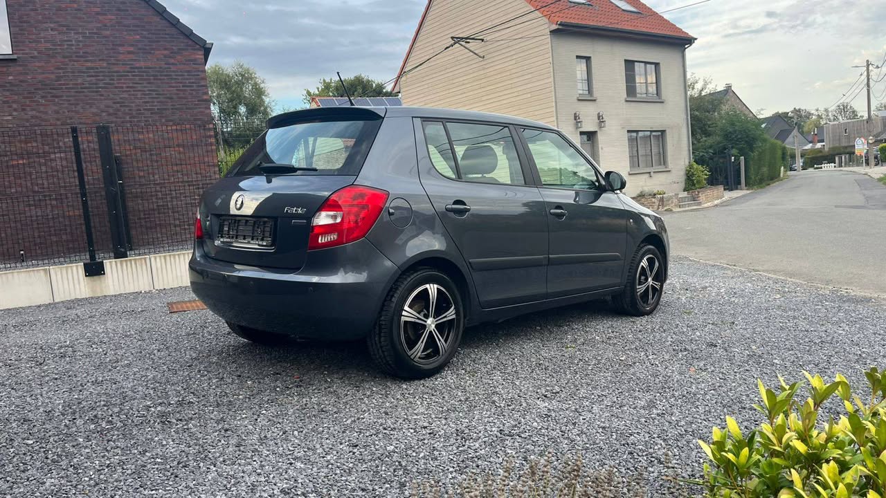 A picture of Skoda Fabia 2011 bouwjaar 1 2 benzine 117 000km airco