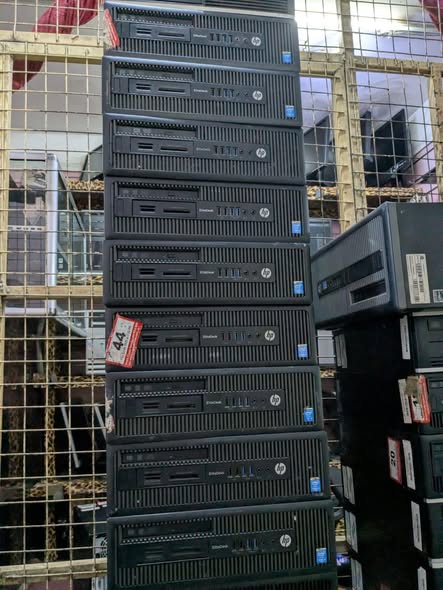 A picture of COMPUTER DESKTOP