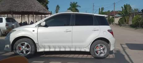 A picture of Toyota ist