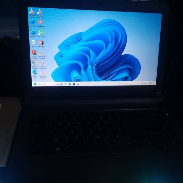 A picture of Laptop Dell