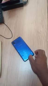 A picture of nauza simu aina ya Samsung