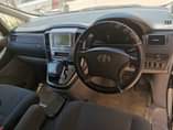 A picture of Toyota Alphard Year 2006 Cc 2360 Km 134 060 Mil