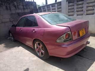 used toyota altezza