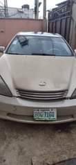 A picture of 2004 LEXUS 2004 PURE FIRST BODY