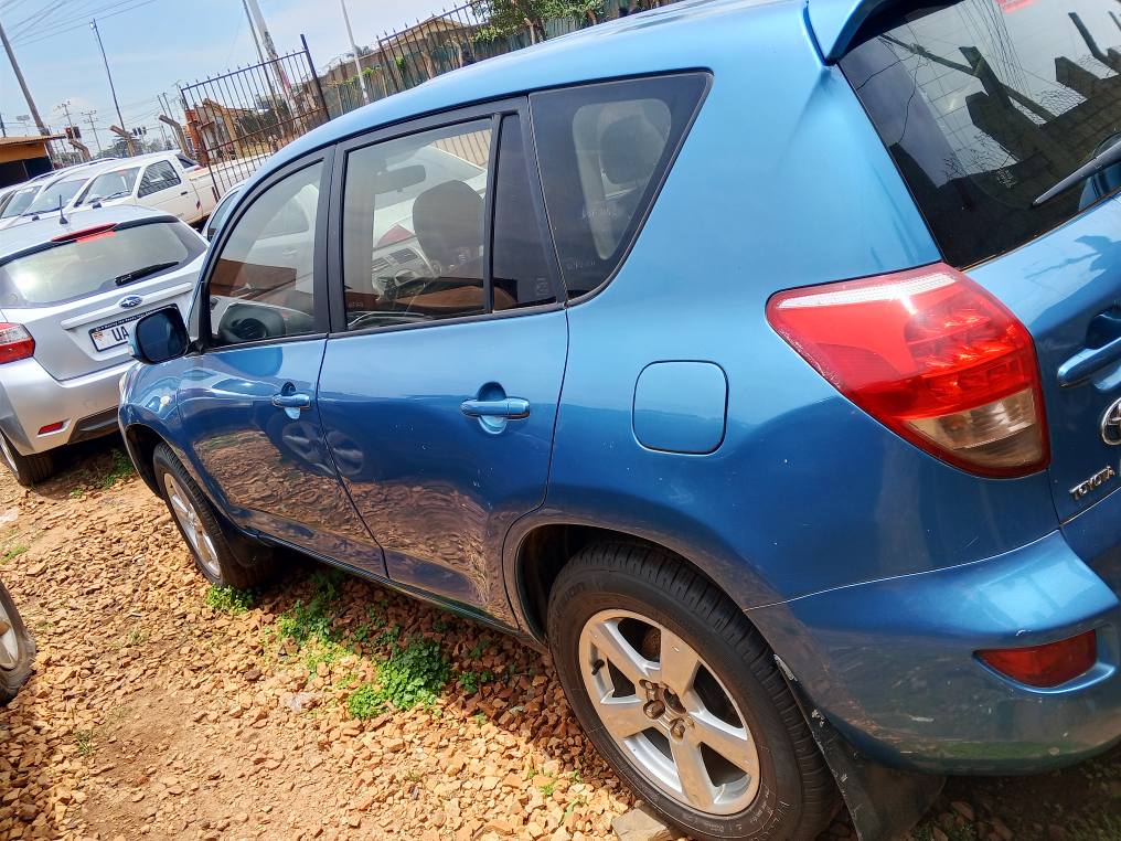 A picture of Toyota RAV4