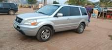 A picture of 2004 Honda Pilot